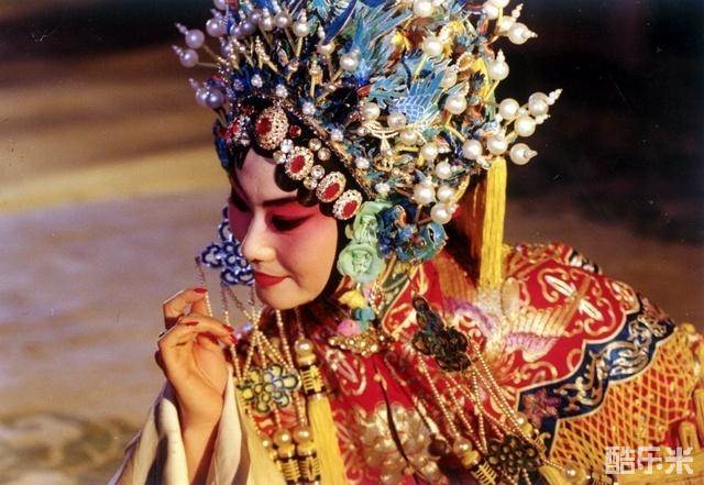 董圆圆