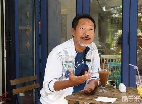 黄文标