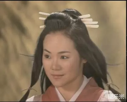 王新芬