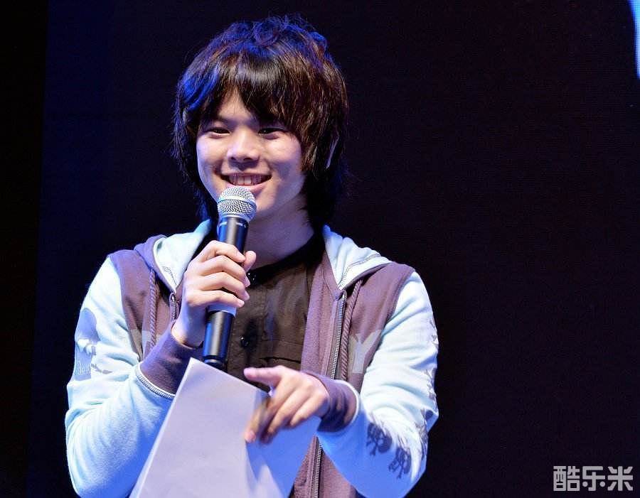 村瀬步