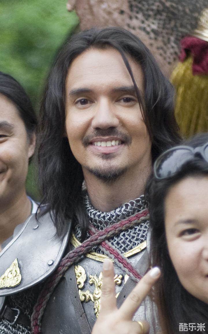 加亚纳马·诺帕柴