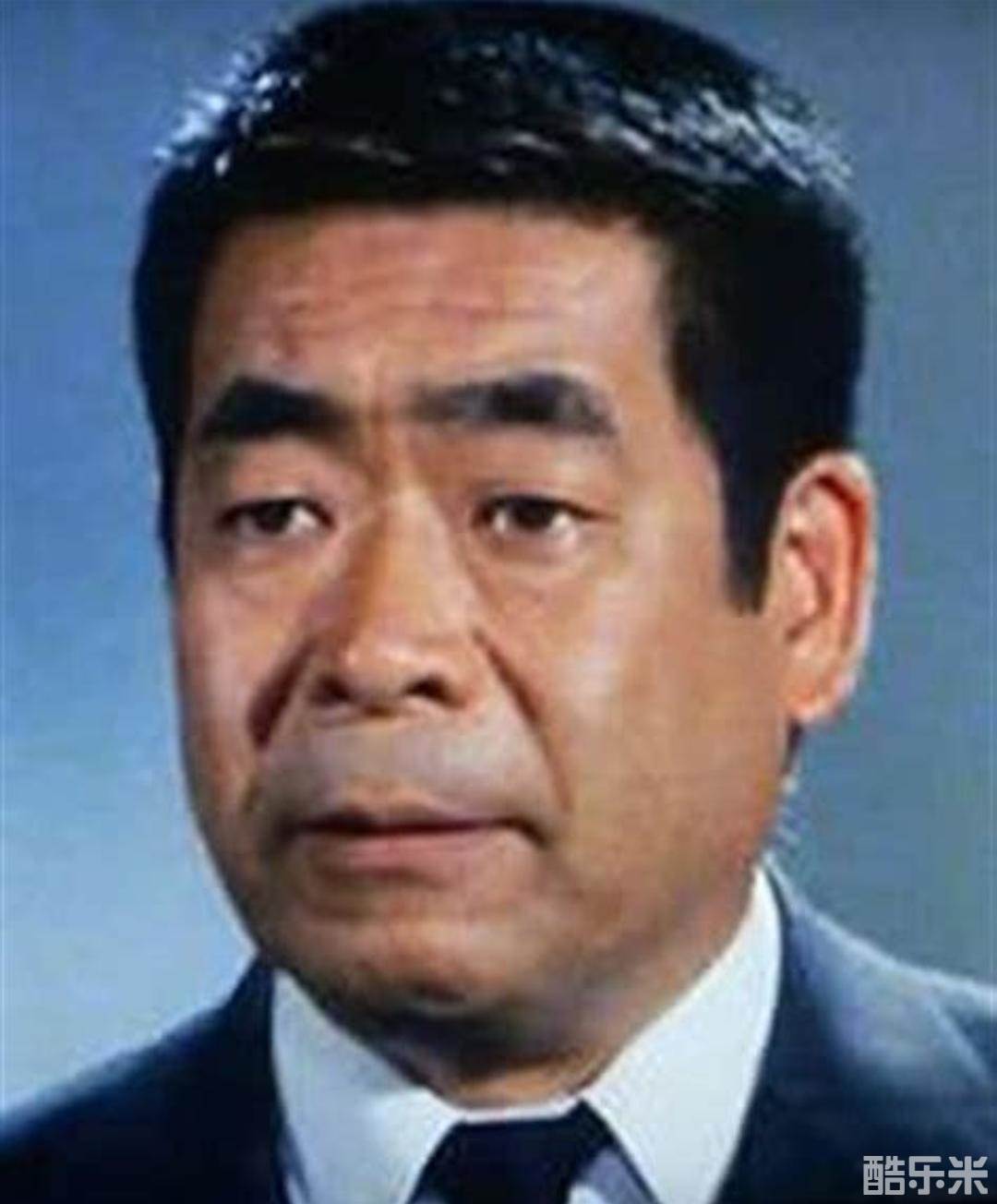 名古屋章
