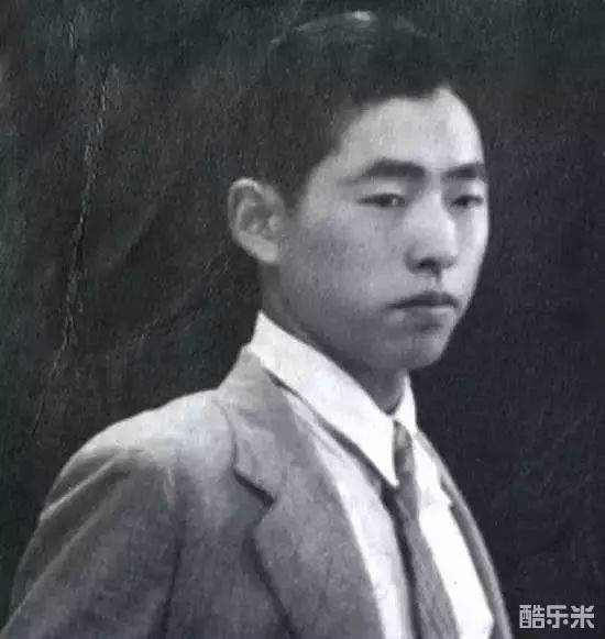 郑律成