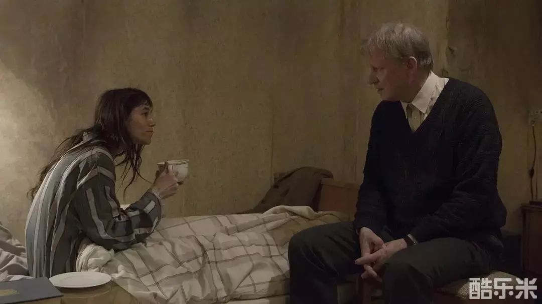 女性瘾者:第一部