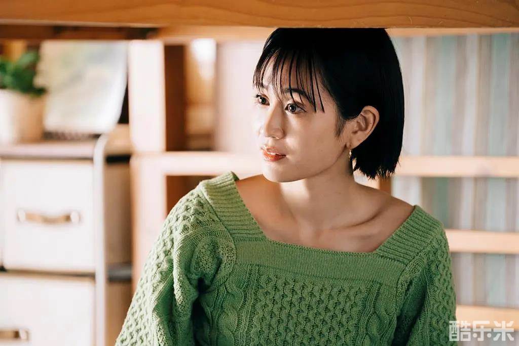 不愿恋爱的雀斑小姐