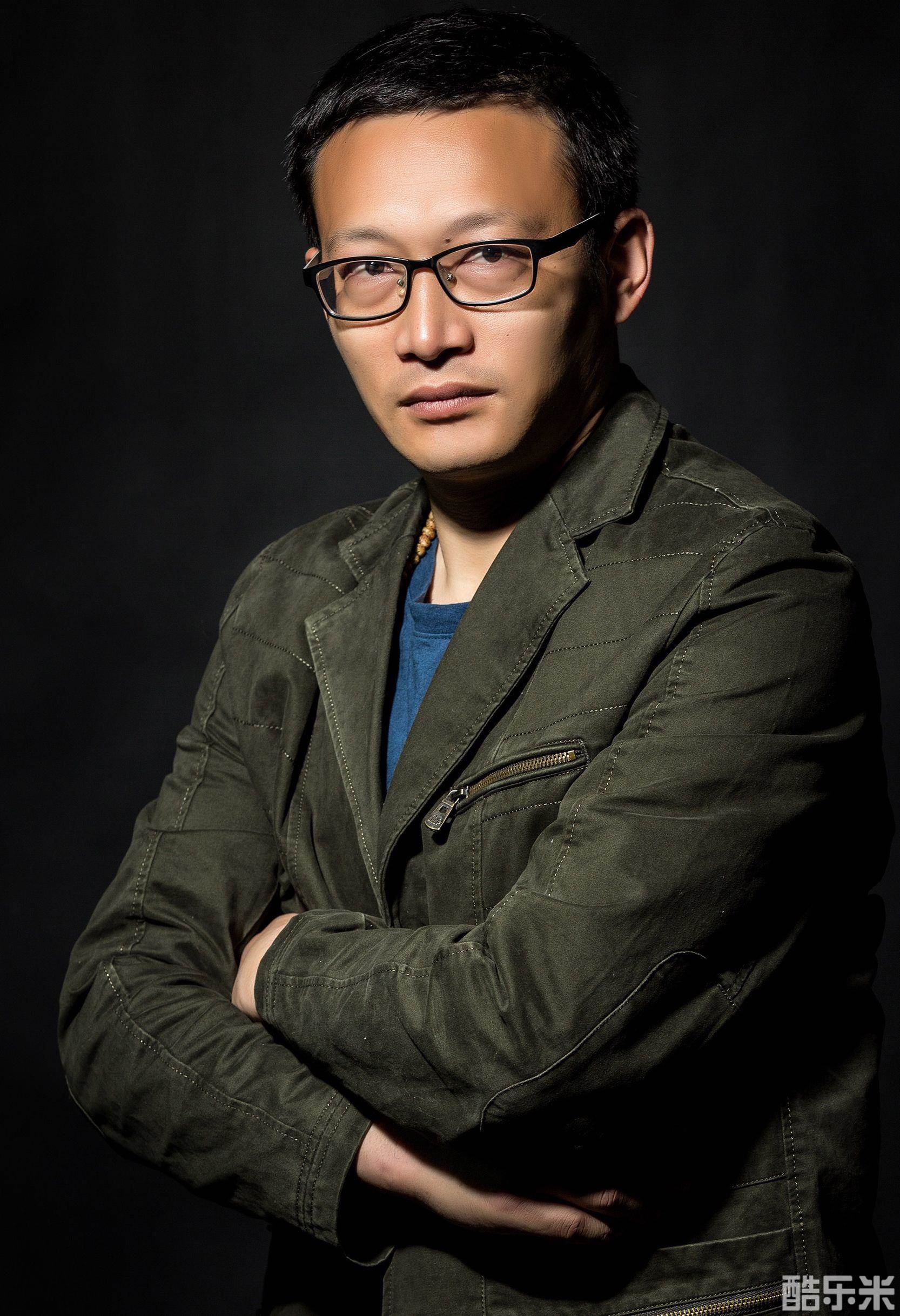 李海鹰