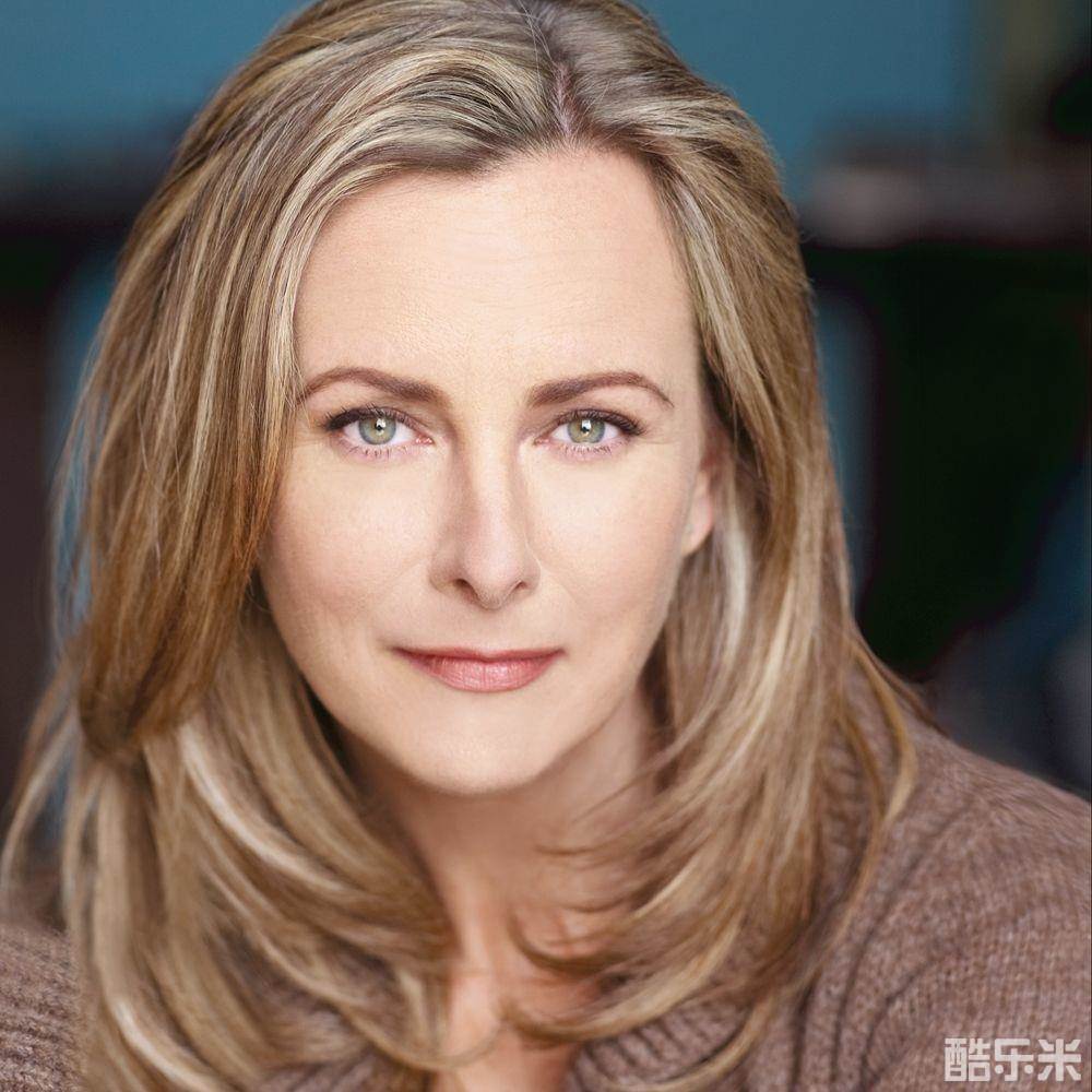 劳拉·德卡特瑞特