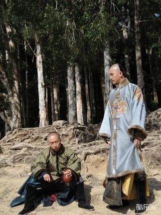 紫禁惊雷
