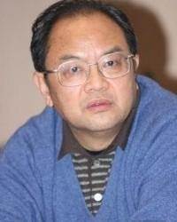 仲呈祥