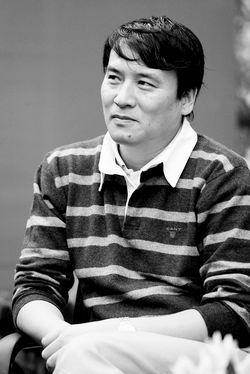 叶小纲