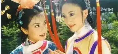 连明月