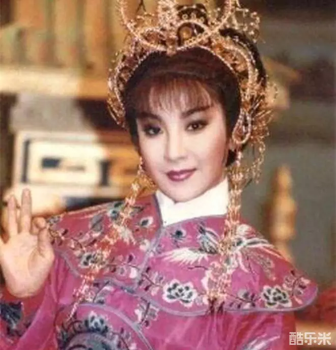 连明月