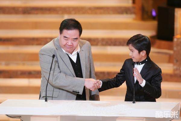 郑则士