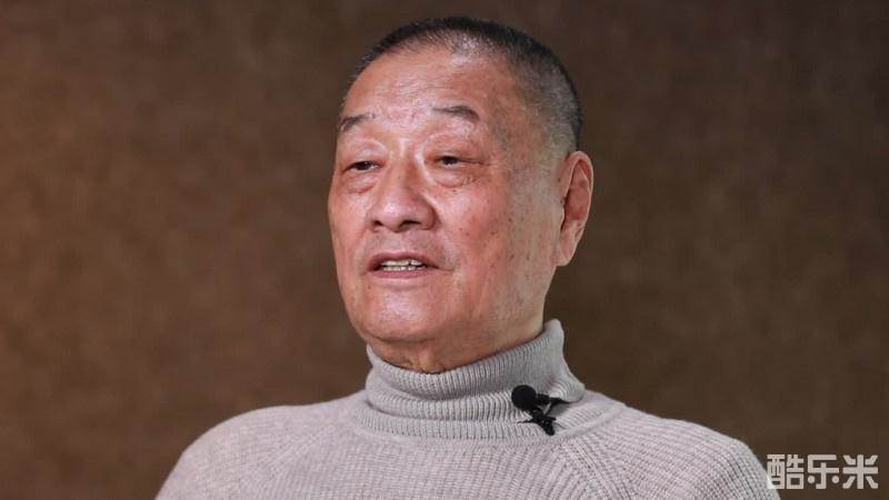丁荫楠