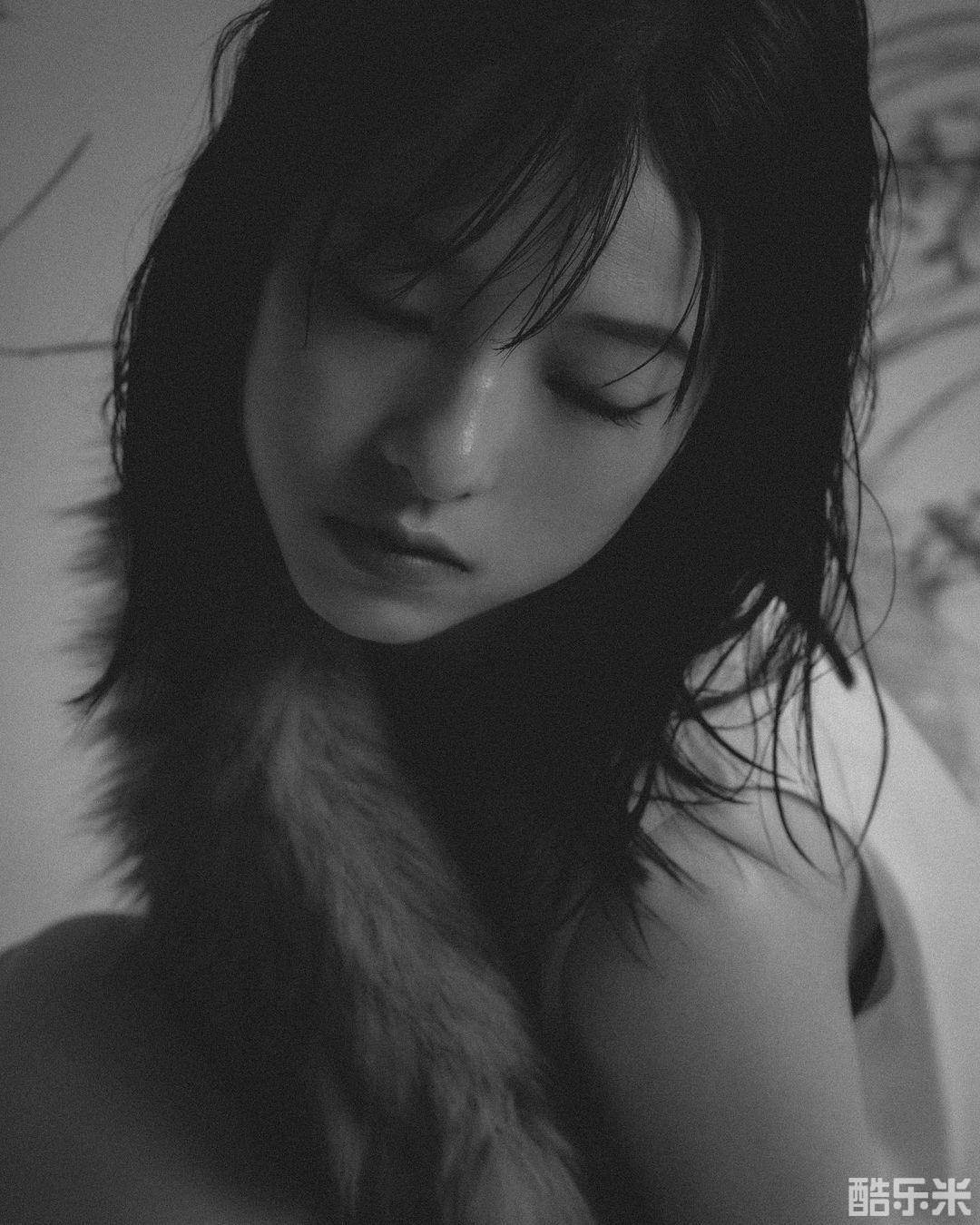 项婕如