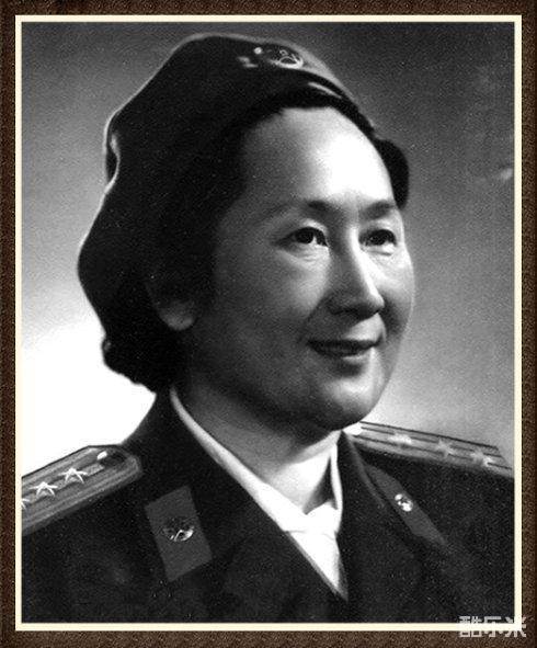 胡朋