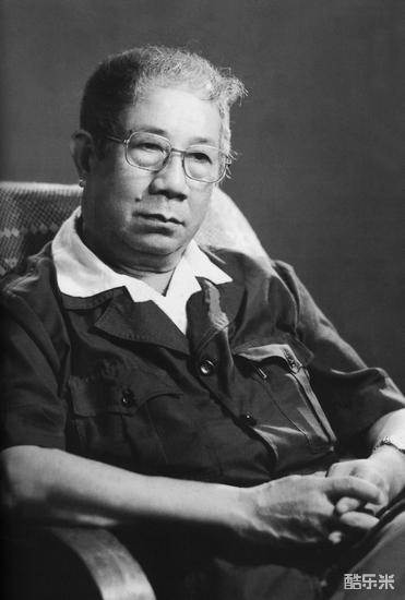 汤晓丹