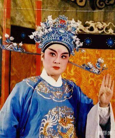 陈书君