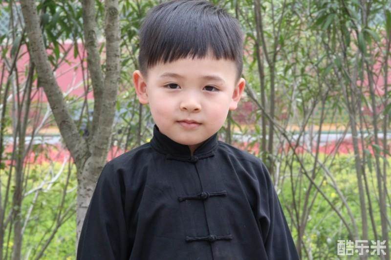 杨浩天