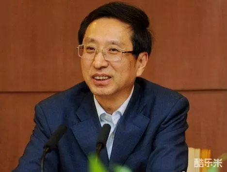 胡占凡