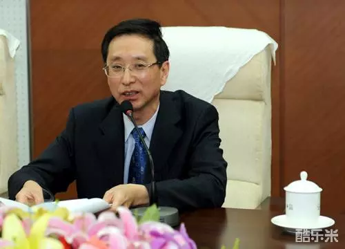 胡占凡