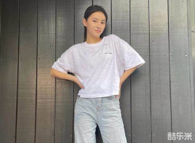 卢以恩