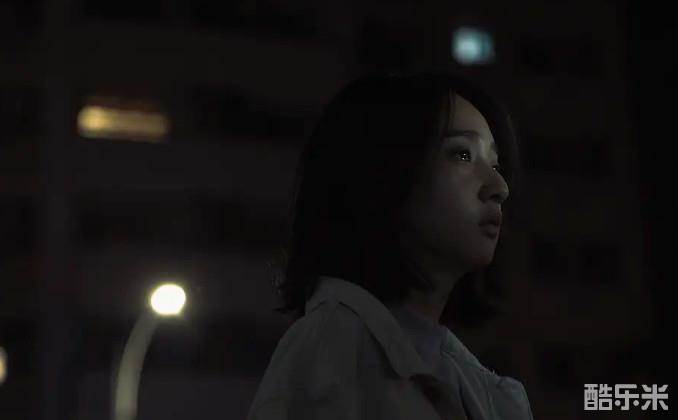 谁是被害者