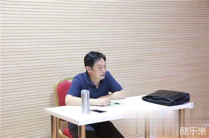 柳健
