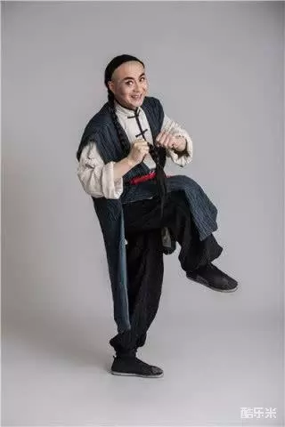 梁伟平