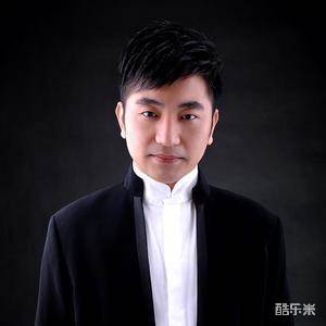 吴彤