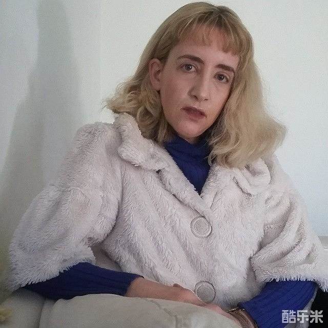 克洛伊·特埃考丝