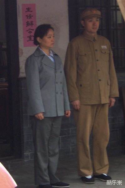 警察遇到兵