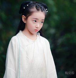 李尉尔