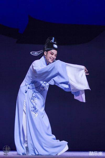陈丽君