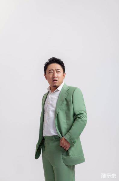李栋