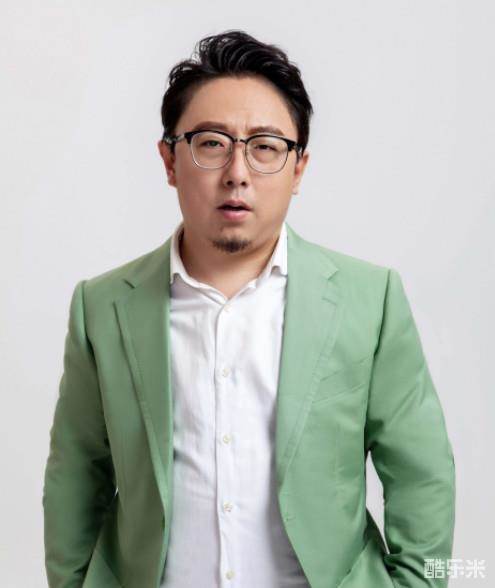李栋