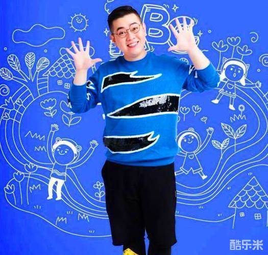 张晨璐