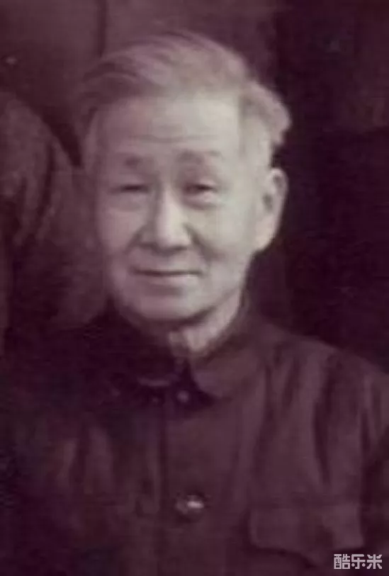 关哉生