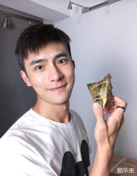 鲍李宁