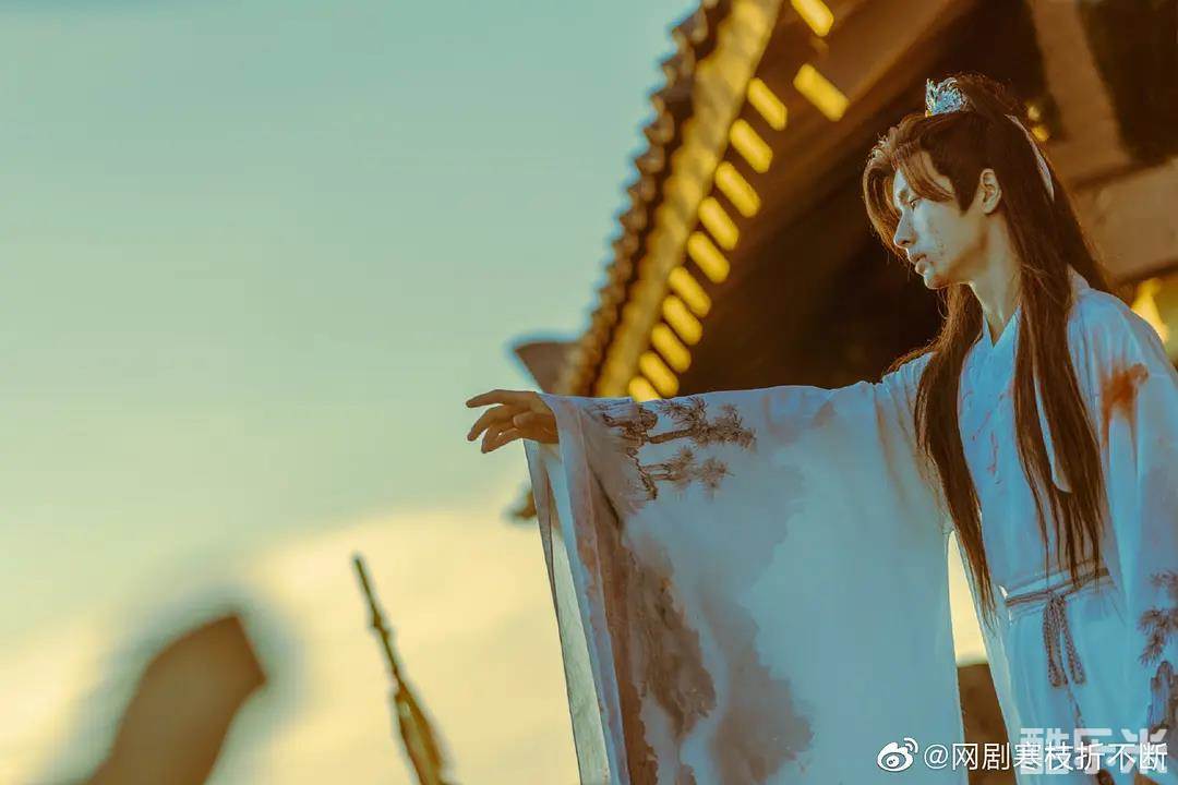 寒枝折不断