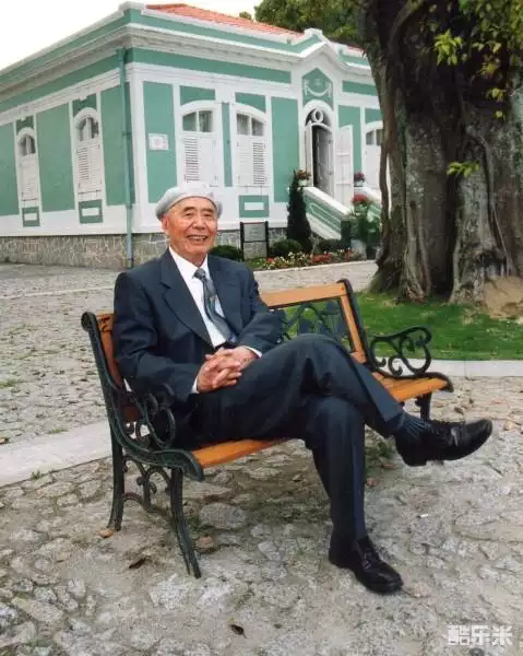 钱谷融