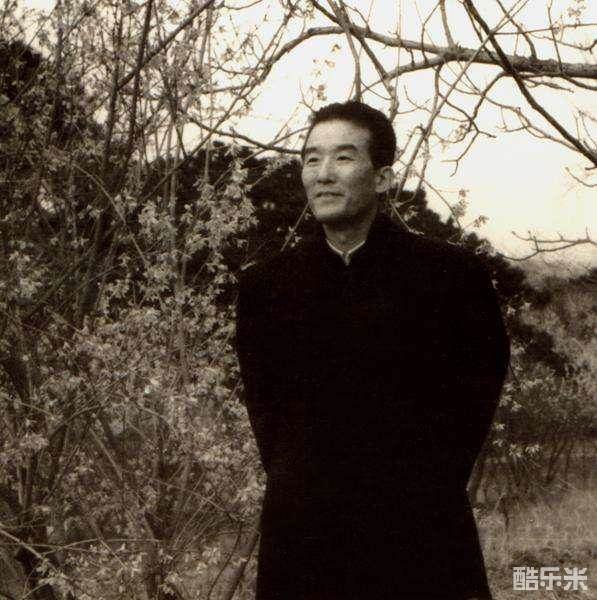 邓拓