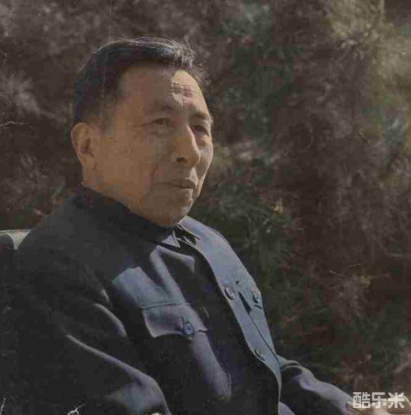 夏鼐