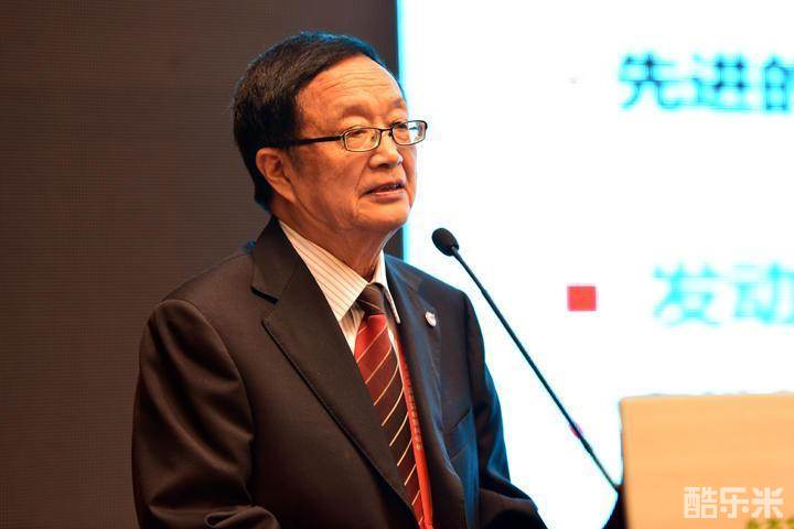 曹春晓