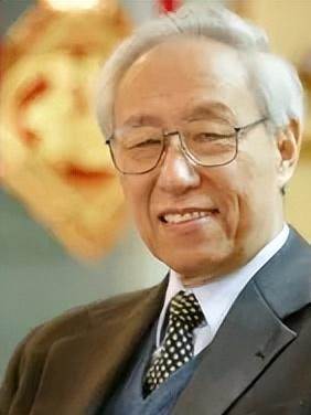 方肇伦