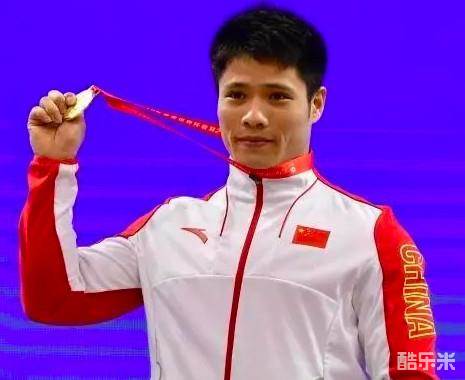 李发彬