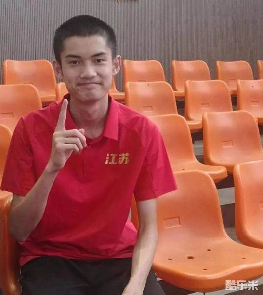盛李豪
