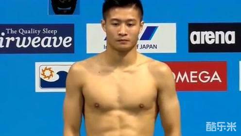 杨健