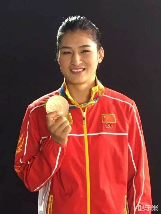 李倩