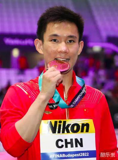 杨昊